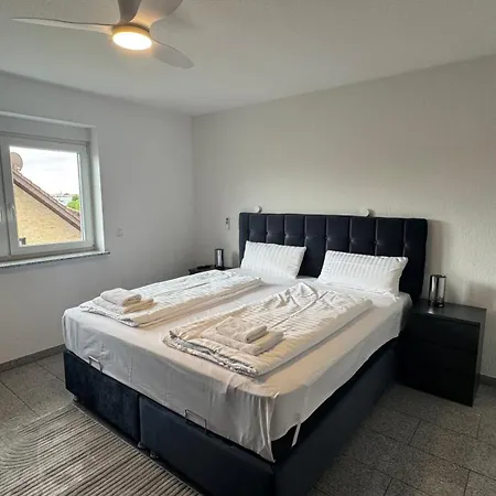 Exklusive Fuer 8 Personen Mit Grossem Balkon *