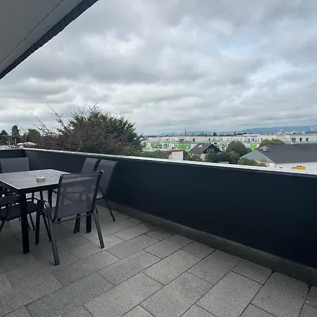 Exklusive Fuer 8 Personen Mit Grossem Balkon Daire *