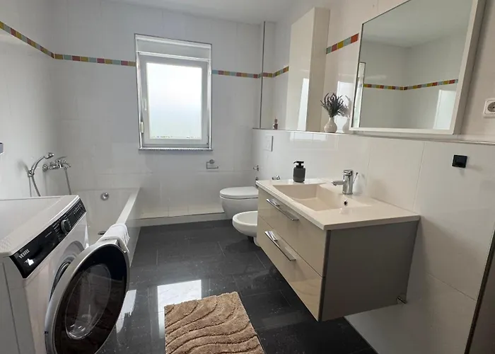 Exklusive Für 8 Personen Mit Großem Balkon Apartamento *